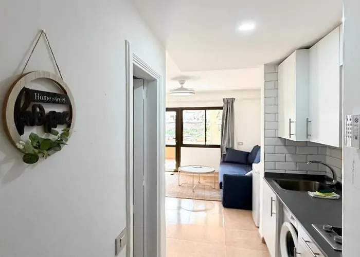 B-rent Eguzkilore Sun & Pool *