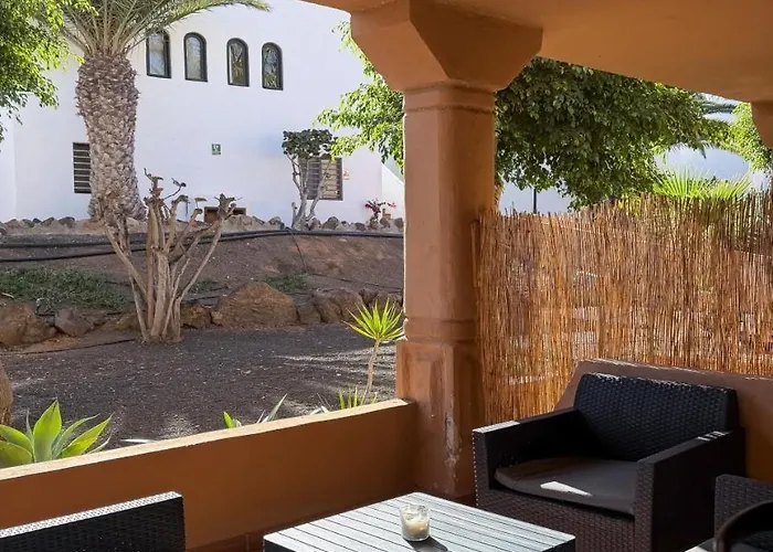 B-rent Eguzkilore Sun & Pool Appartamento *