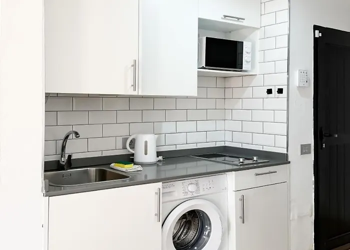 B-rent Eguzkilore Sun & Pool Κοραλέχο