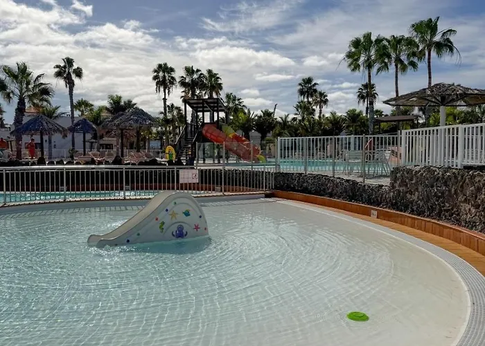 B-rent Eguzkilore Sun & Pool Κοραλέχο