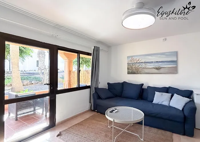B-rent Eguzkilore Sun & Pool Corralejo